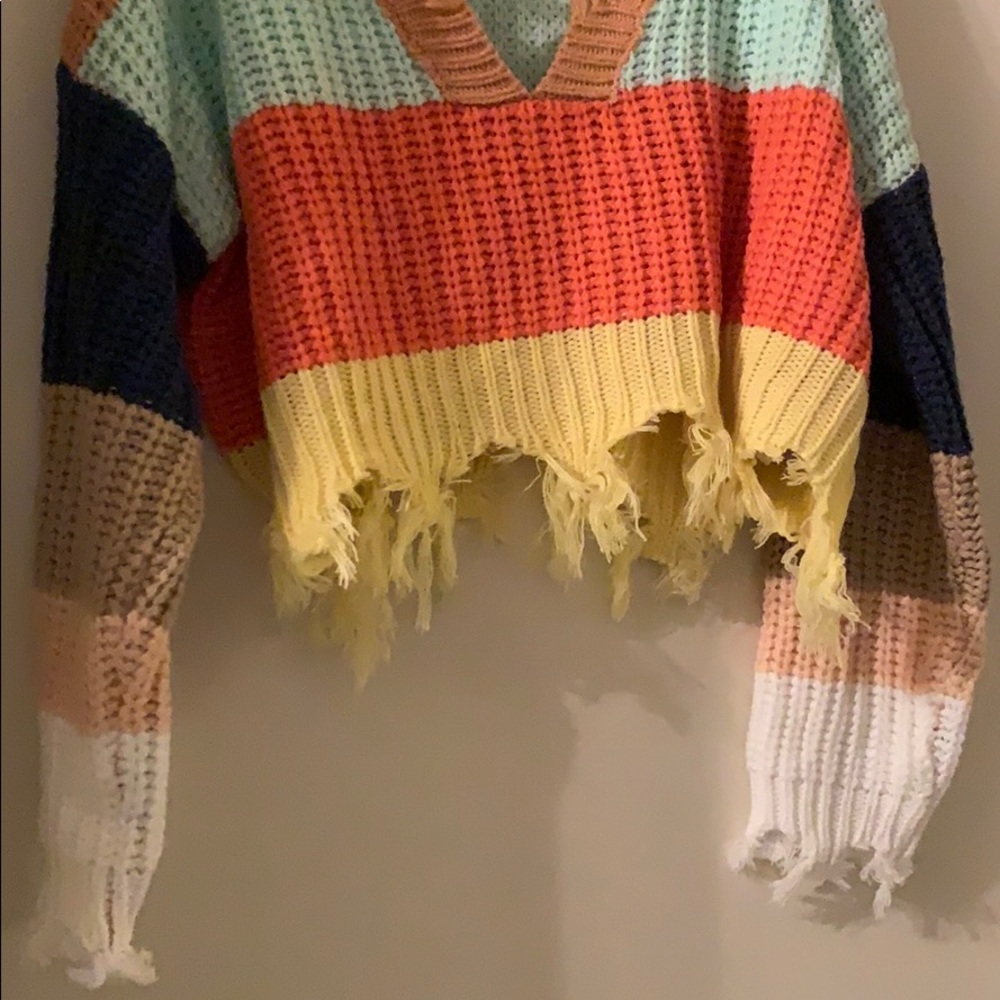 VICI Stripe Crop Sweater. Size Small - Picture 6 of 6